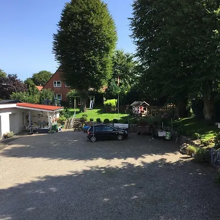 Ferienwohnung Hopp Sussau Экстерьер фото